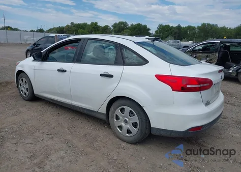 2017 Ford Focus S from USA, damaged, VIN 1FADP3E21HL279080